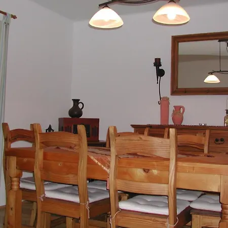 Gemuetliches In Mit Garten By Interhome *