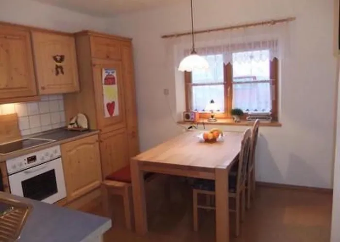 Gemuetliches In Mit Garten By Interhome Dom wakacyjny *