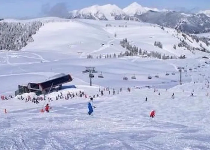 Gemuetliches In Mit Garten By Interhome